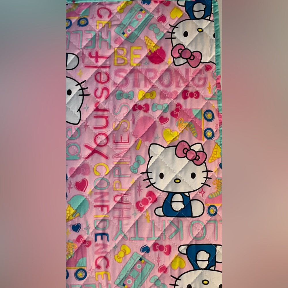 TWIN Hello Kitty Multicolor Quilted Blanket